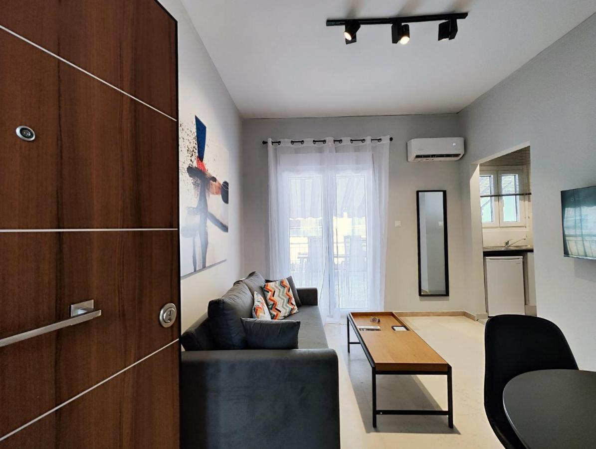 פיראוס Zea Apartments מראה חיצוני תמונה